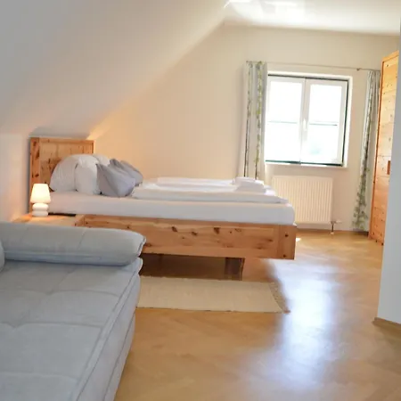 Weingut Primus Suedsteiermark * Spielfeld