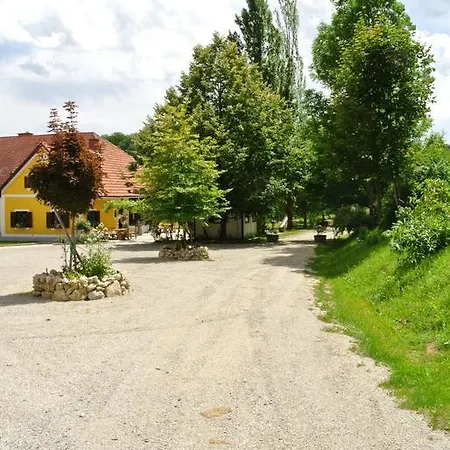 民宿 Weingut Primus Suedsteiermark *