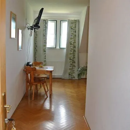 Weingut Primus Suedsteiermark Spielfeld