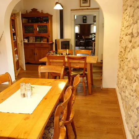 Weingut Primus Suedsteiermark Homestay Spielfeld